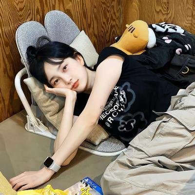 双眼凝视 高清在线观看封面